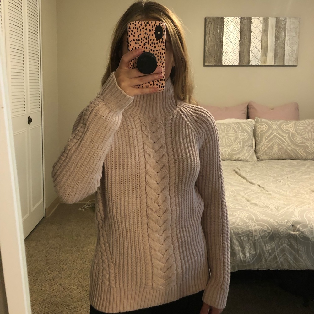 Lululemon Cable Knit Turtle Neck